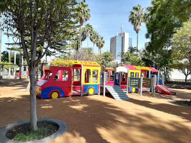 Centro Deportivo Enrique Ladron de Guevara